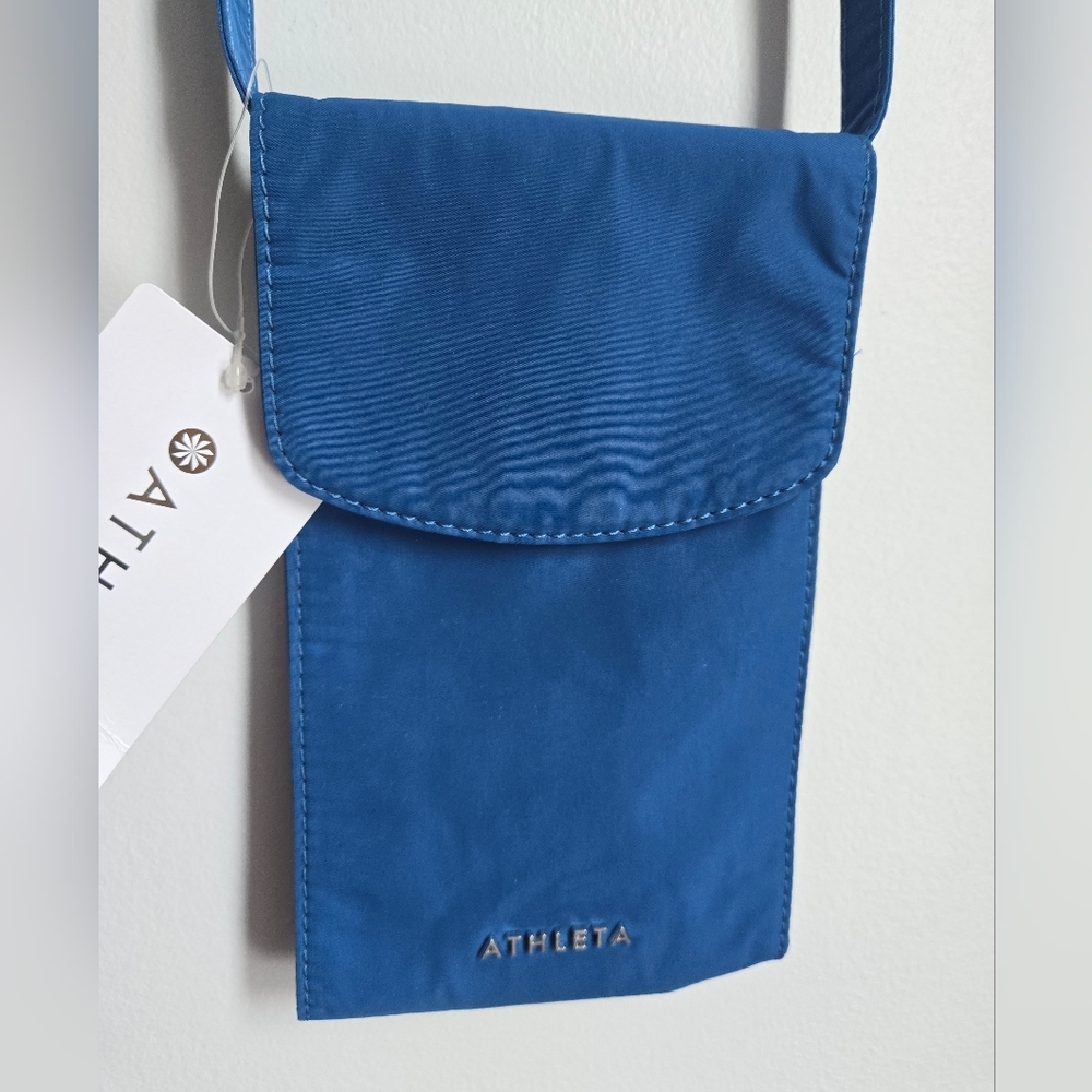 New ATHLETA Blue All About Phone Crossbody Bag